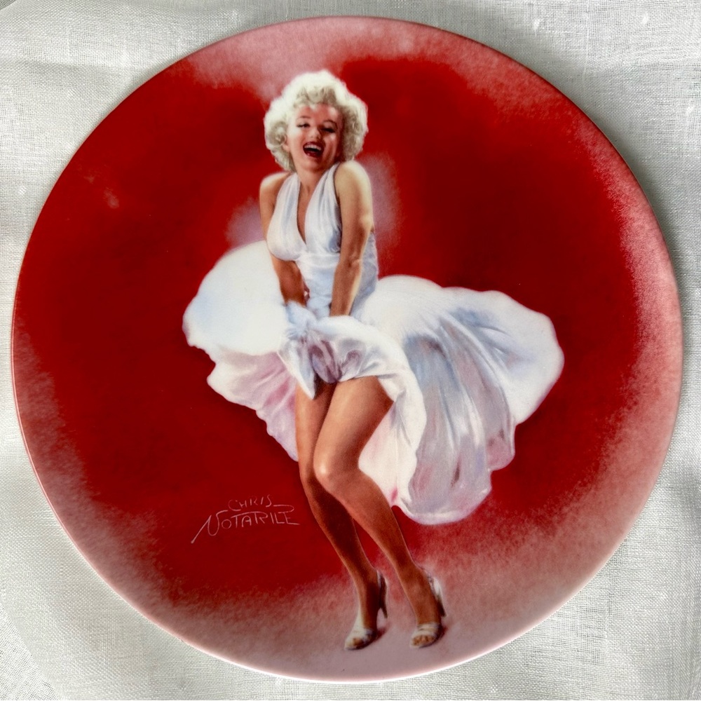 Marilyn Monroe in The Seven Year Itch 1990 Collector’s Plate
